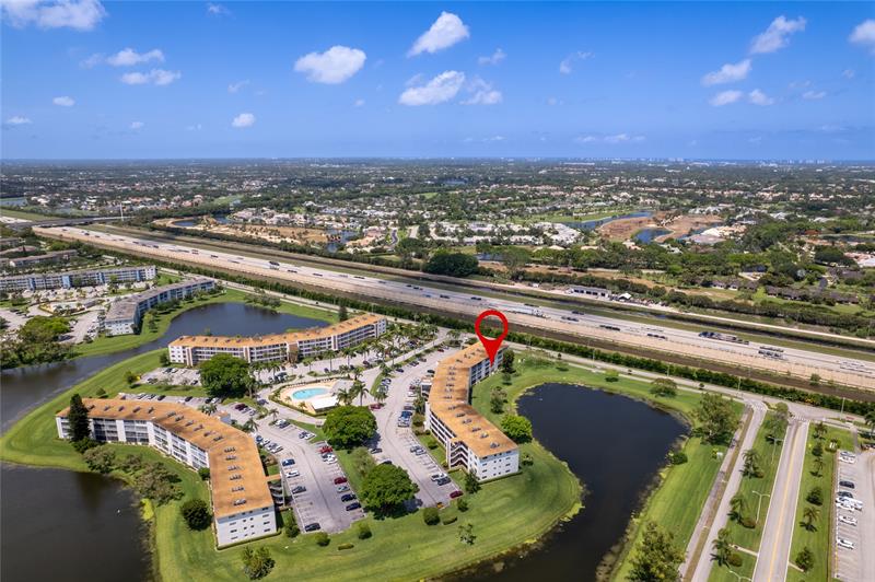 1052 Hythe C Boca Raton FL 33434