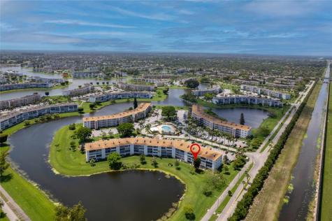 1052 Hythe C Boca Raton FL 33434