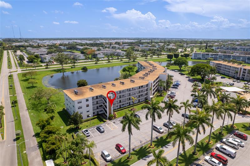 1052 Hythe C Boca Raton FL 33434