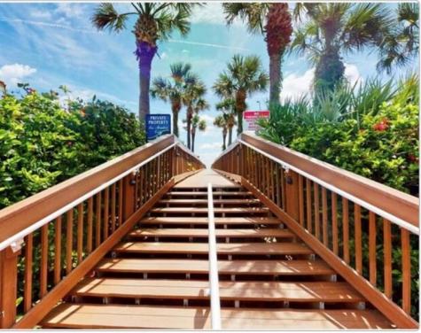 5051 N Highway A1a Fort Pierce FL 34949