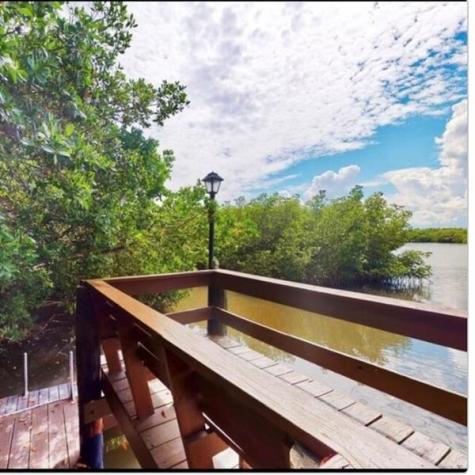 5051 N Highway A1a Fort Pierce FL 34949