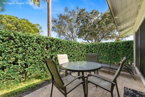 842 Club Drive Palm Beach Gardens FL 33418