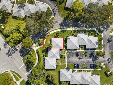 842 Club Drive Palm Beach Gardens FL 33418