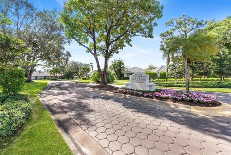 842 Club Drive Palm Beach Gardens FL 33418
