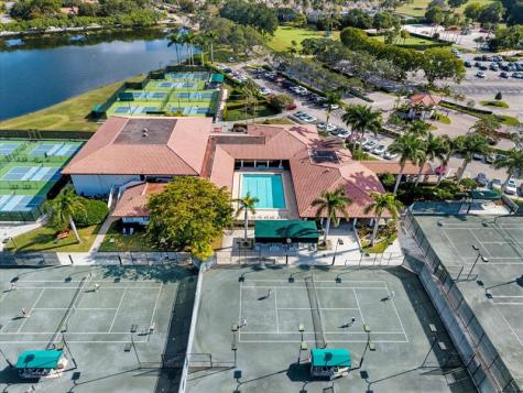 842 Club Drive Palm Beach Gardens FL 33418
