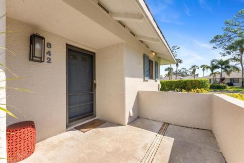 842 Club Drive Palm Beach Gardens FL 33418