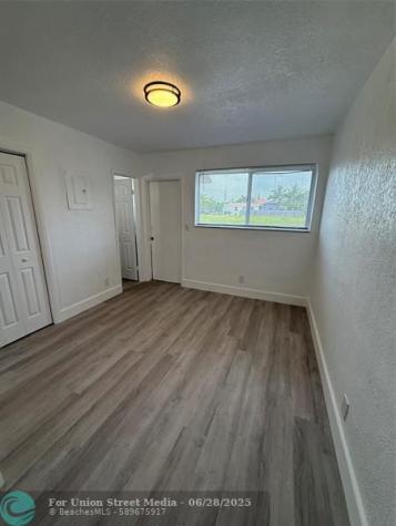 2213 Lincoln Street Hollywood FL 33020