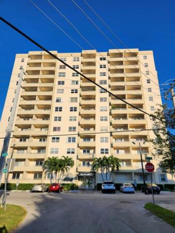 900 NE 18th Avenue Fort Lauderdale FL 33304