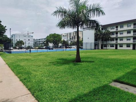 500 NE 2nd Street Dania Beach FL 33004