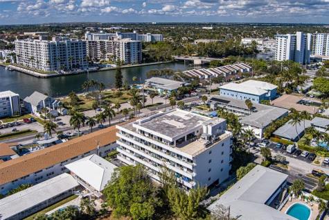 3212 NE 12th Street Pompano Beach FL 33062