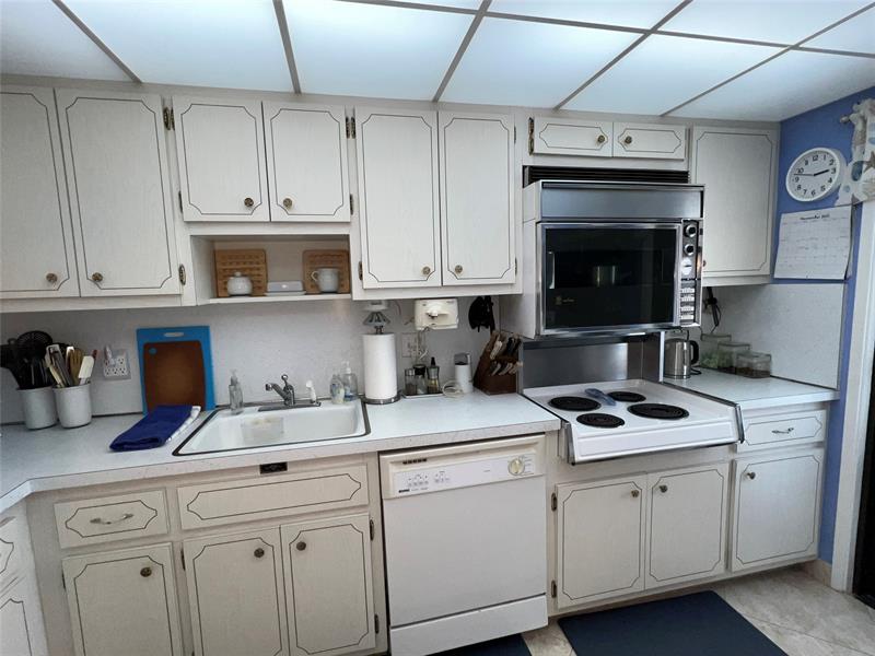 2601 NE 14th Street Causeway Pompano Beach FL 33062