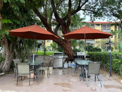2601 NE 14th Street Causeway Pompano Beach FL 33062