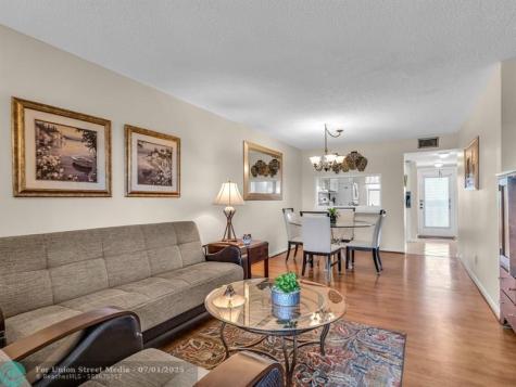 2748 NW 104th Avenue Sunrise FL 33322