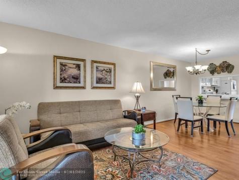 2748 NW 104th Avenue Sunrise FL 33322