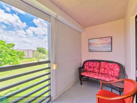 2748 NW 104th Avenue Sunrise FL 33322