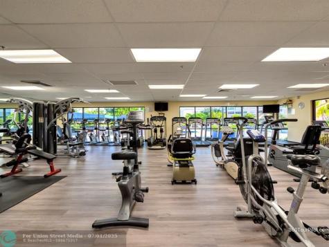 2748 NW 104th Avenue Sunrise FL 33322