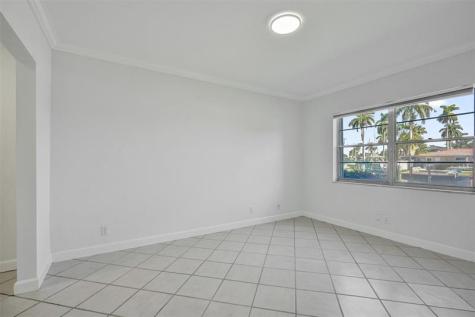 2201 SE 9th Street Pompano Beach FL 33062