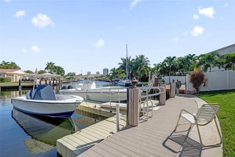 2201 SE 9th Street Pompano Beach FL 33062
