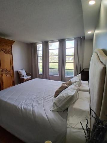 907 Cypress Terrace Pompano Beach FL 33069