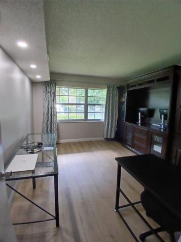 907 Cypress Terrace Pompano Beach FL 33069