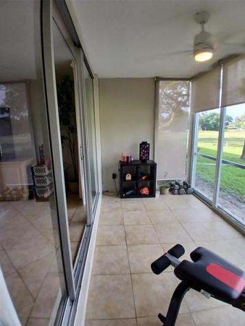 907 Cypress Terrace Pompano Beach FL 33069