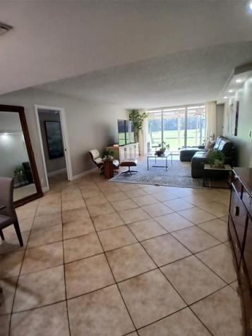 907 Cypress Terrace Pompano Beach FL 33069