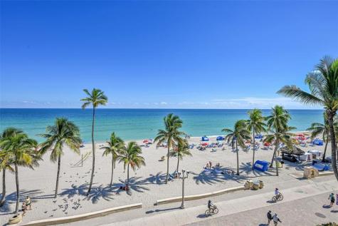 851 N Surf Road Hollywood FL 33019