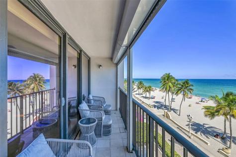 851 N Surf Road Hollywood FL 33019