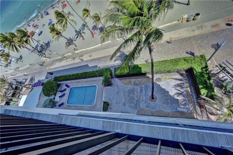 851 N Surf Road Hollywood FL 33019