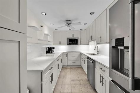 851 N Surf Road Hollywood FL 33019