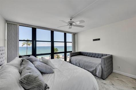 851 N Surf Road Hollywood FL 33019