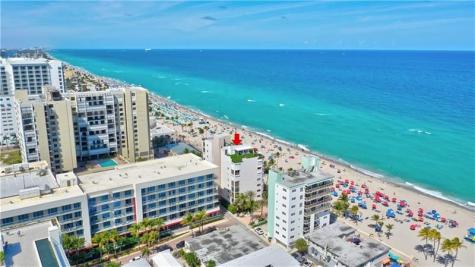 851 N Surf Road Hollywood FL 33019