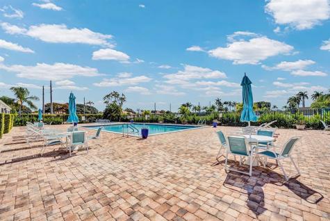 11001 Lakemore Lane Boca Raton FL 33498
