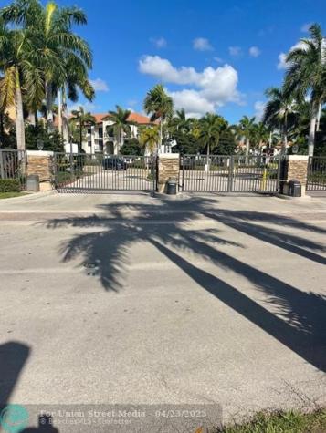 5454 NW 27 Street Margate FL 33063
