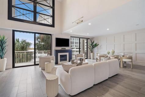 3100 NE 48th Street Fort Lauderdale FL 33308