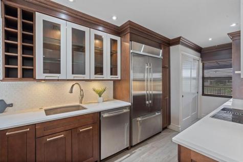 3100 NE 48th Street Fort Lauderdale FL 33308