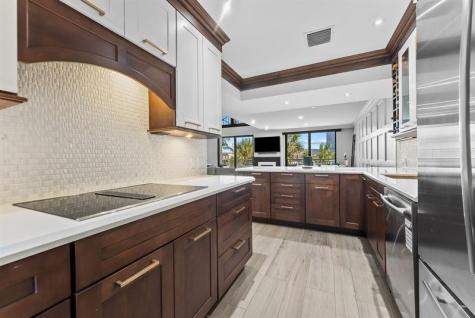 3100 NE 48th Street Fort Lauderdale FL 33308