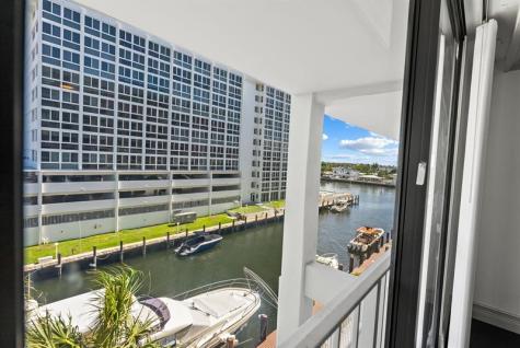 3100 NE 48th Street Fort Lauderdale FL 33308