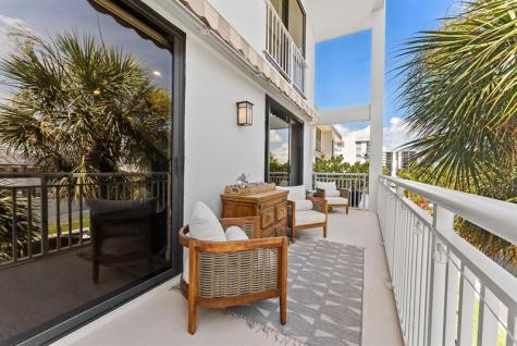 3100 NE 48th Street Fort Lauderdale FL 33308