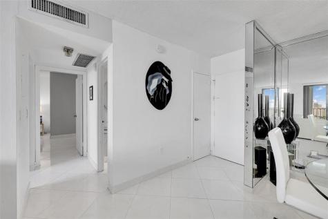 322 Buchanan Street Hollywood FL 33019