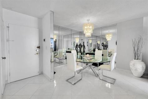 322 Buchanan Street Hollywood FL 33019