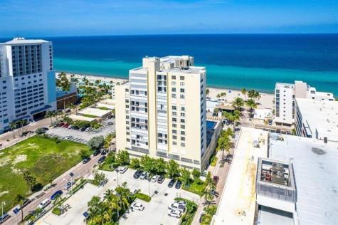 322 Buchanan Street Hollywood FL 33019