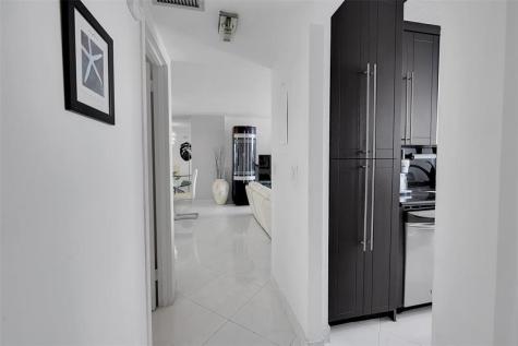 322 Buchanan Street Hollywood FL 33019