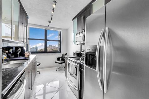 322 Buchanan Street Hollywood FL 33019