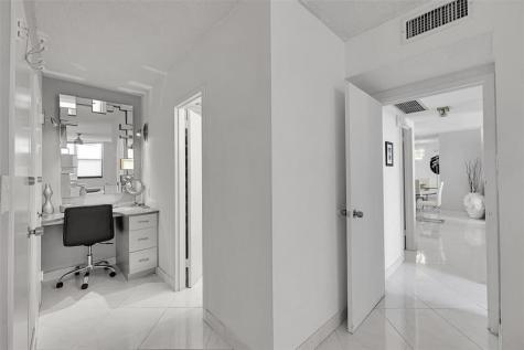 322 Buchanan Street Hollywood FL 33019