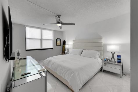 322 Buchanan Street Hollywood FL 33019