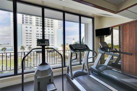 322 Buchanan Street Hollywood FL 33019