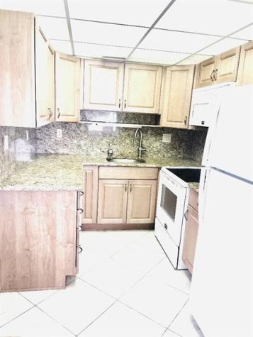 2381 Sunset Avenue Lake Worth Beach FL 33461