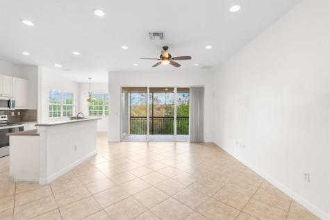 8238 NW 128th Lane Parkland FL 33076