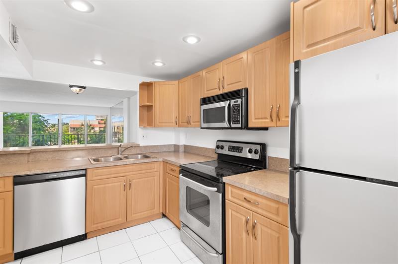 801 S Federal Pompano Beach FL 33062